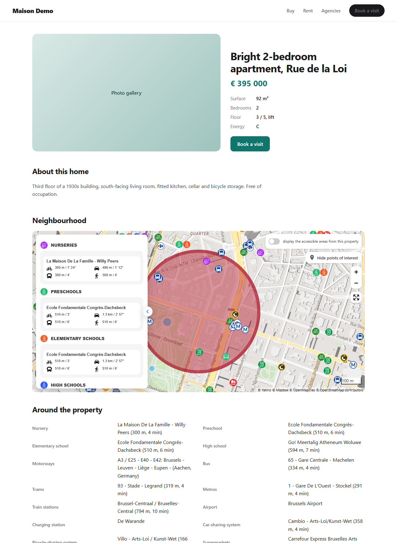 A Webflow property page with the Yatmo map, the nearest places and the neighbourhood text